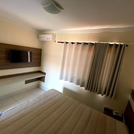 Lacqua Di Roma Com Piscina De Ondas Junior Apartamento Caldas Novas Exterior foto